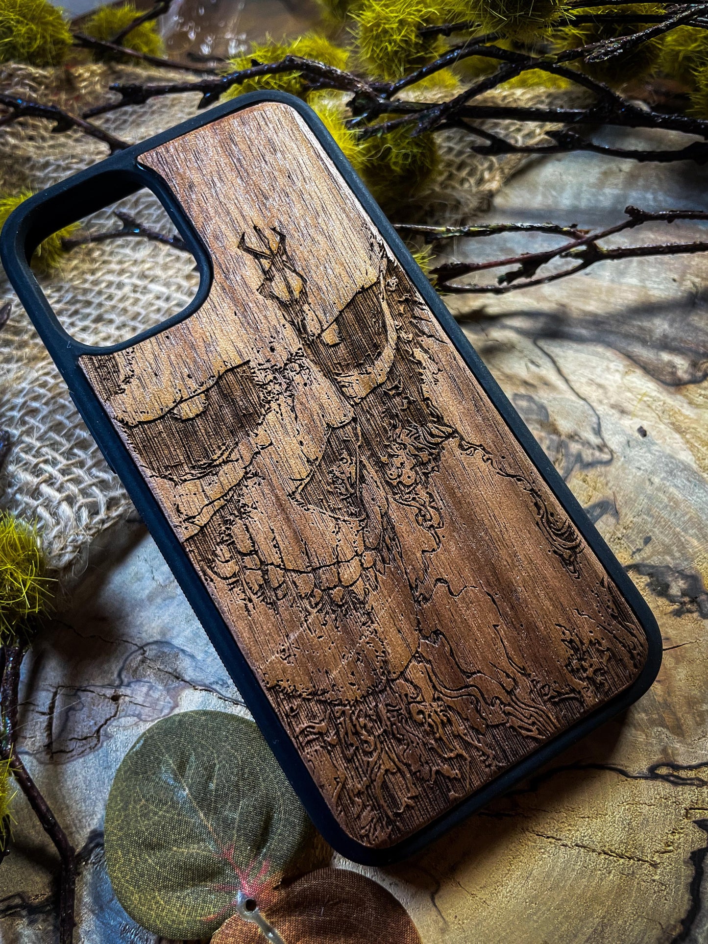 Dark Gothic Red Japanese Anime Demon Logo Wood Phone Case - Skull & Anime Inspired Design