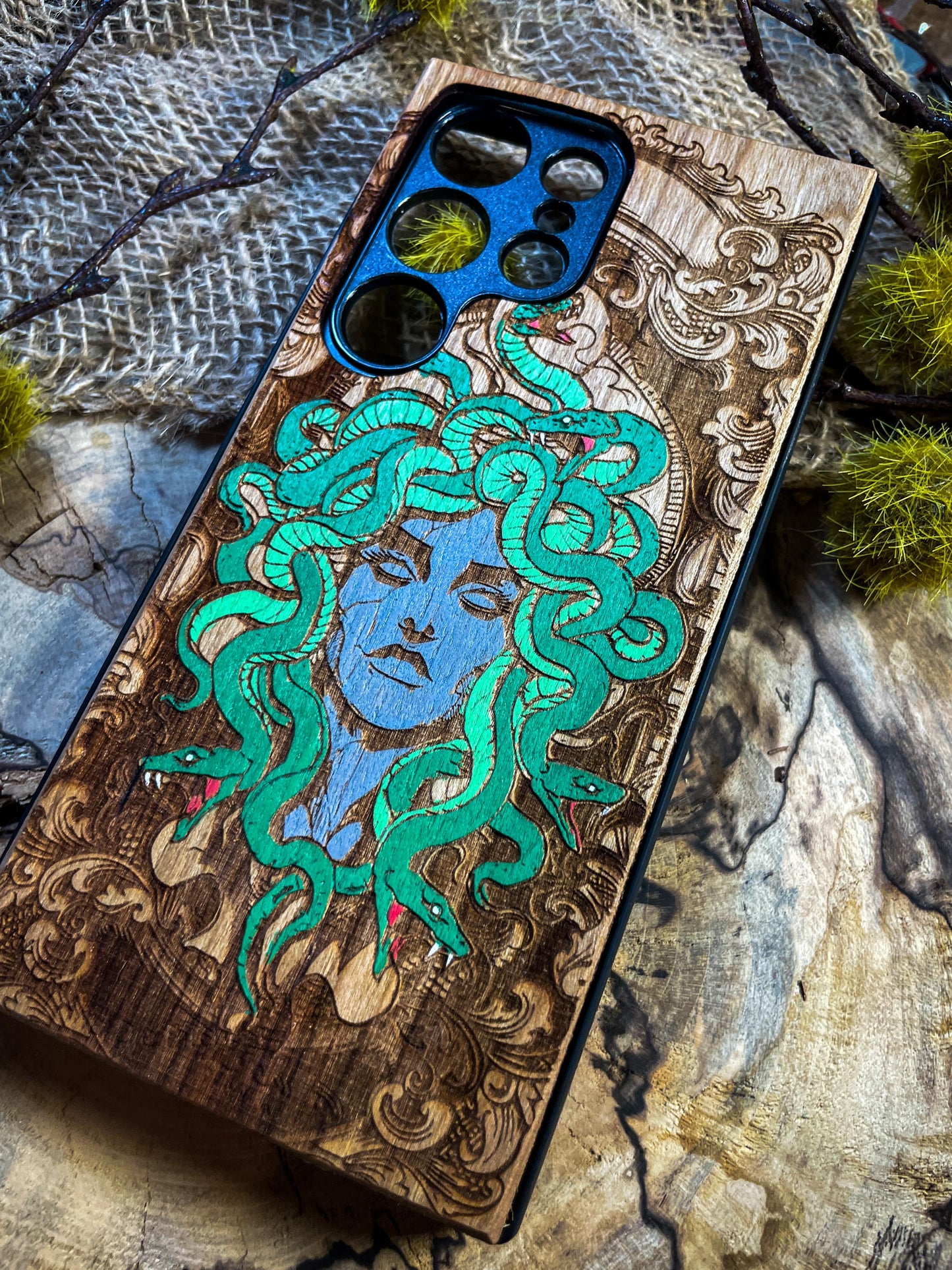 Hand-Painted Medusa Wood Phone Case for iPhone, Samsung, and Google Pixel – Mythical Elegance & Unique Craftsmanship SHOP APP