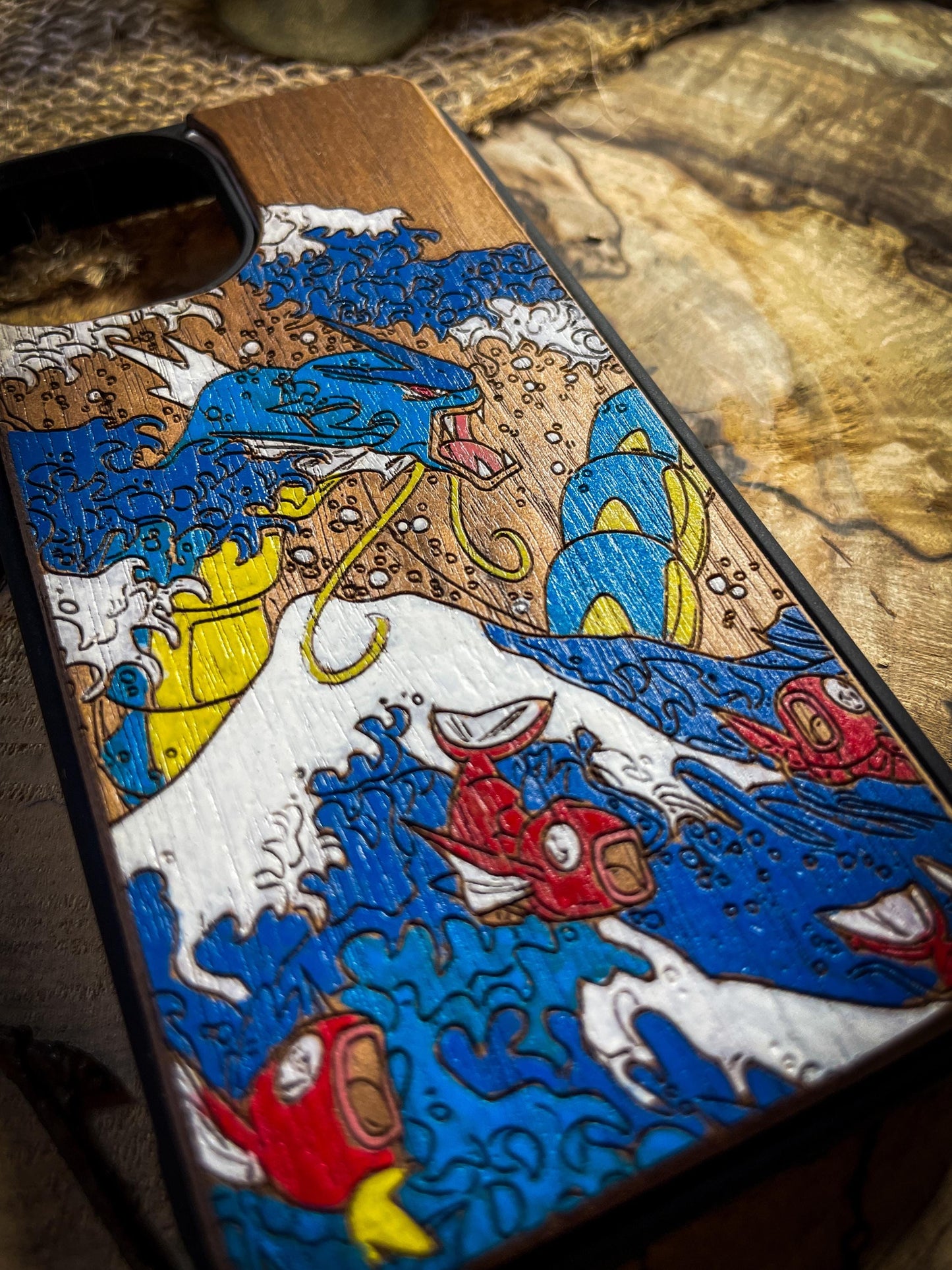 Majestic Dragon & Wave Wood Phone Case - Kanagawa-Inspired Japanese  Monster - iPhone 16 PRO MAX, Samsung S20 S21 S22 S23 S24 Google Pixel SHOP APP