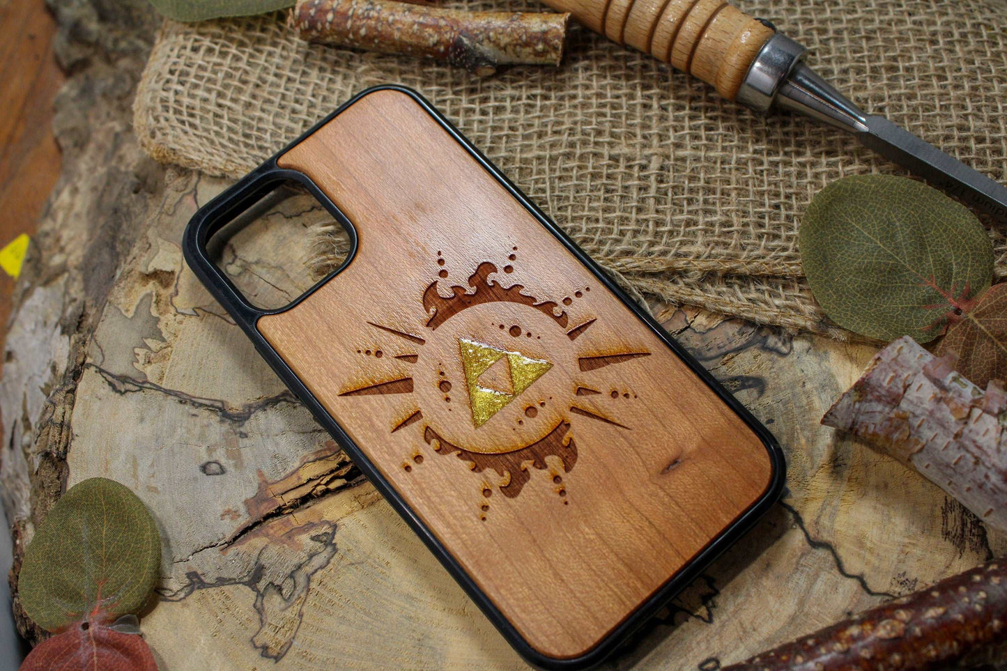 Gold Triforce Legend of Zelda phone case Wood gift for, TOTK tears of the kingdom, breath of the wild