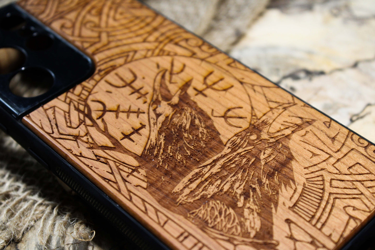 Viking Vegvisir Raven  Wood Phone Case