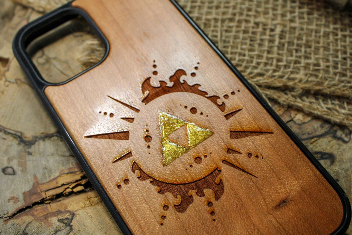 Gold Triforce Legend of Zelda phone case Wood gift for, TOTK tears of the kingdom, breath of the wild