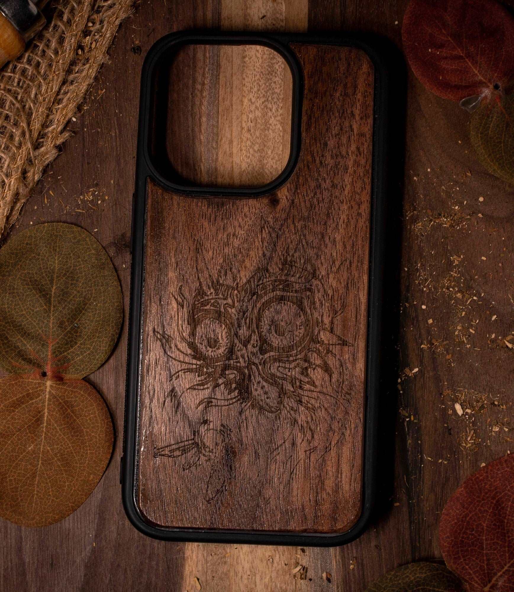 Legend of zelda wood phone case majoras mask, walnut wood phone case, gift zelda fan