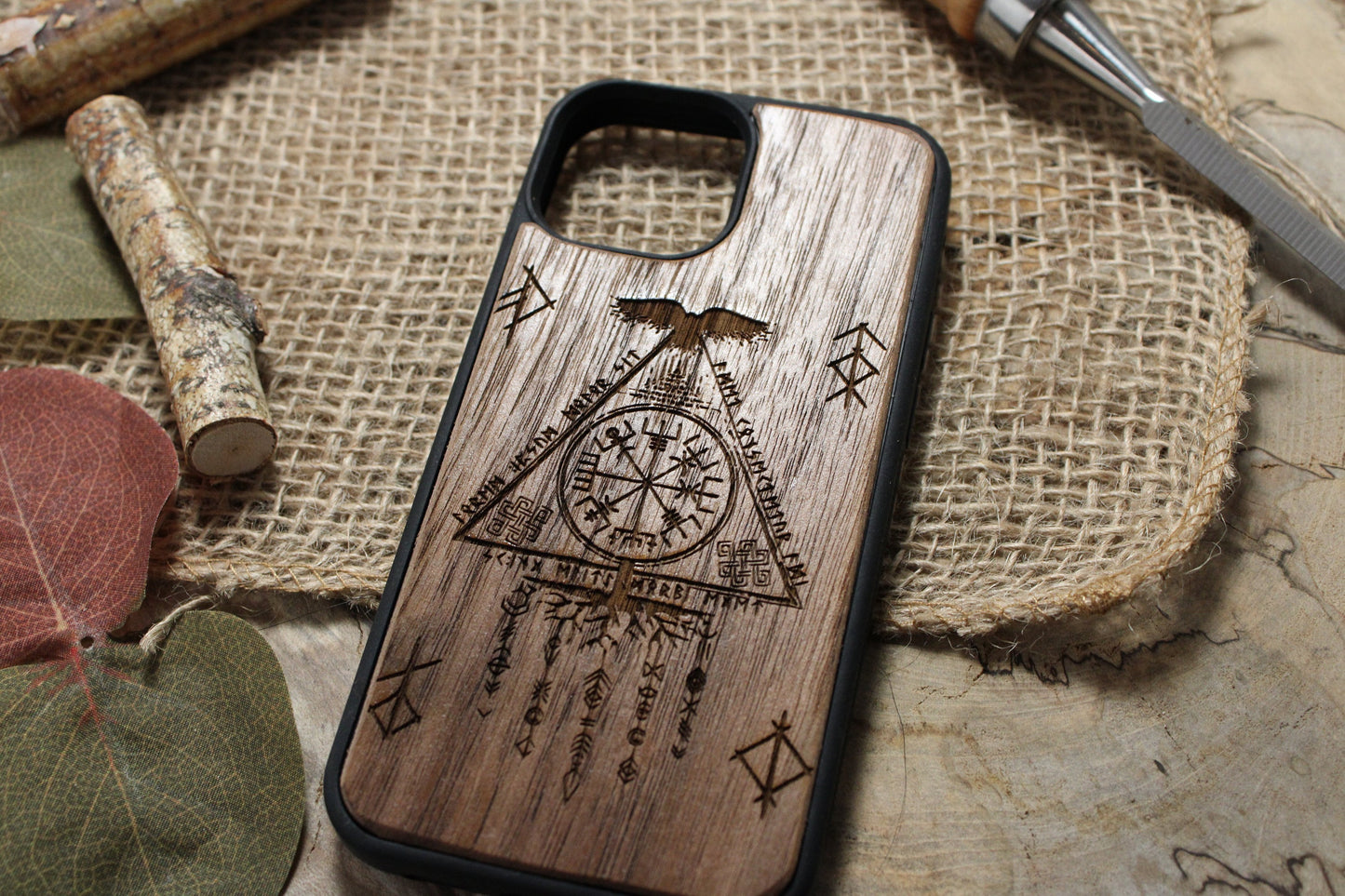 Viking Vegvisir Crow Wood Phone Case