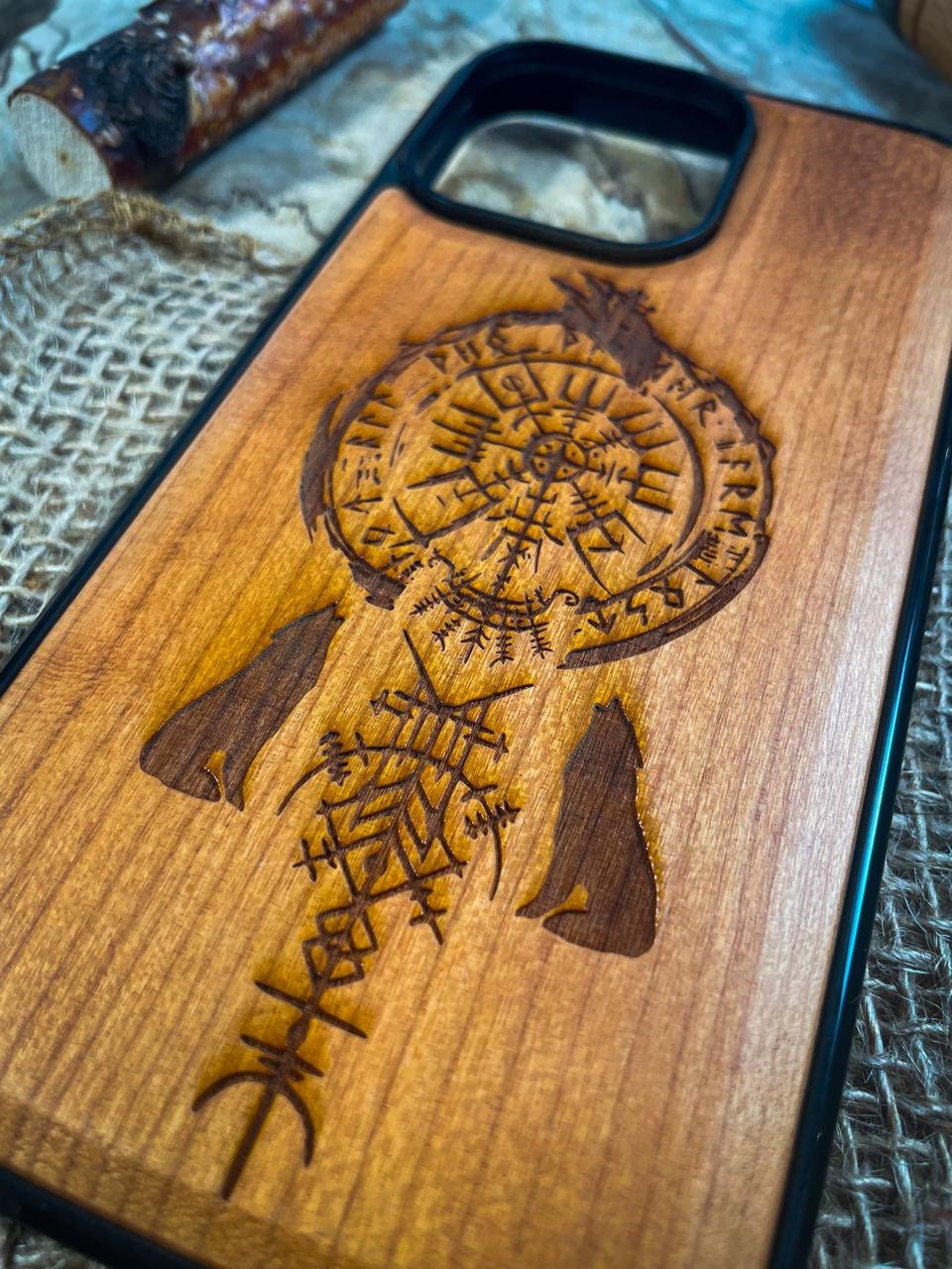 Viking Vegvisir Wolf Fenrir Wood phone case