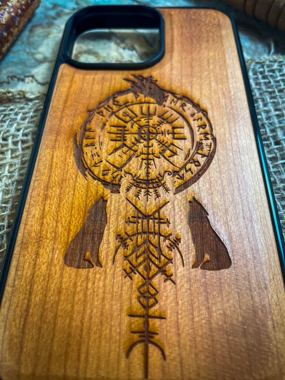 Viking Vegvisir Wolf Fenrir Wood phone case